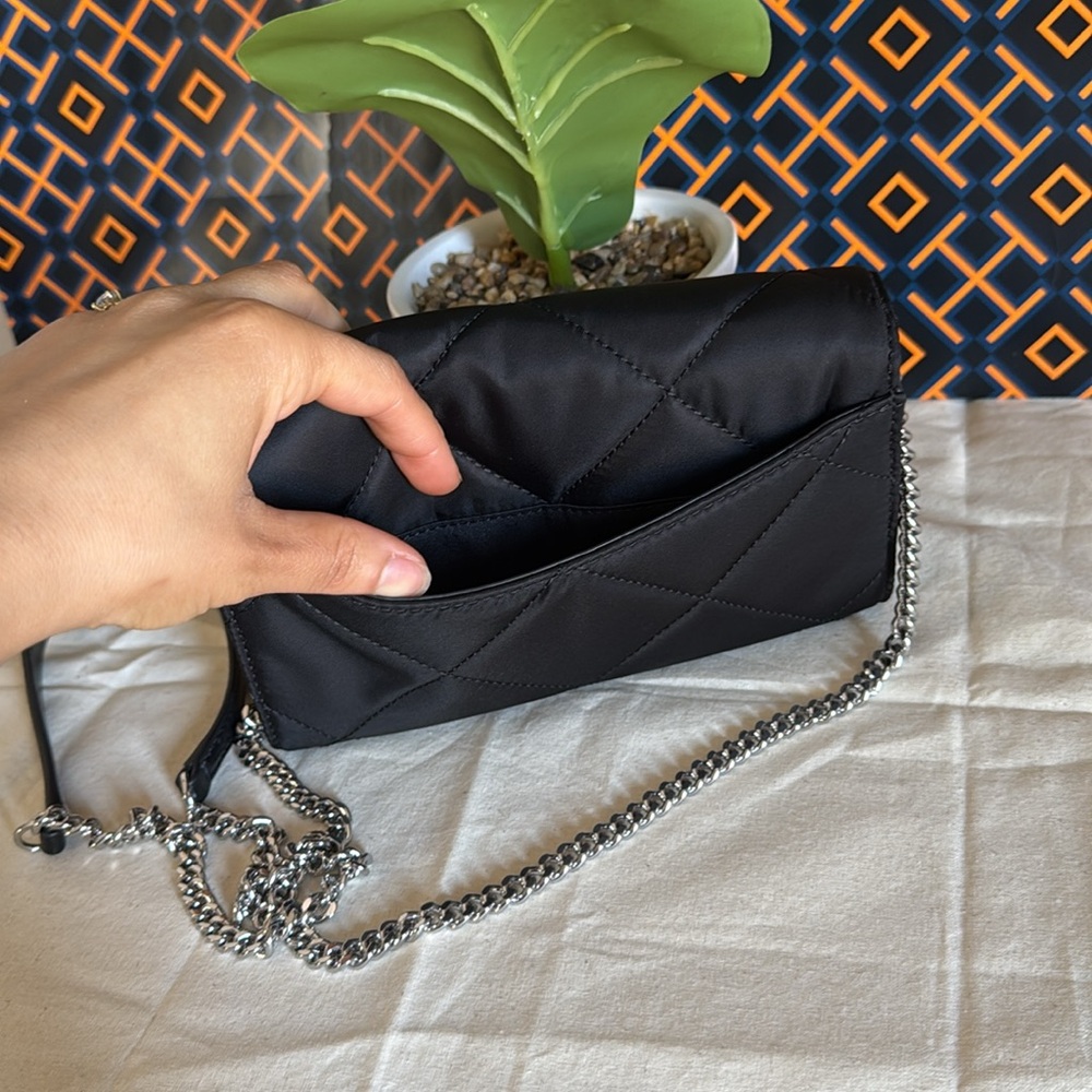 NWT , Tory Burch Black willa Quilted nylon Crossbody wallet Bag - Picture 7 of 10